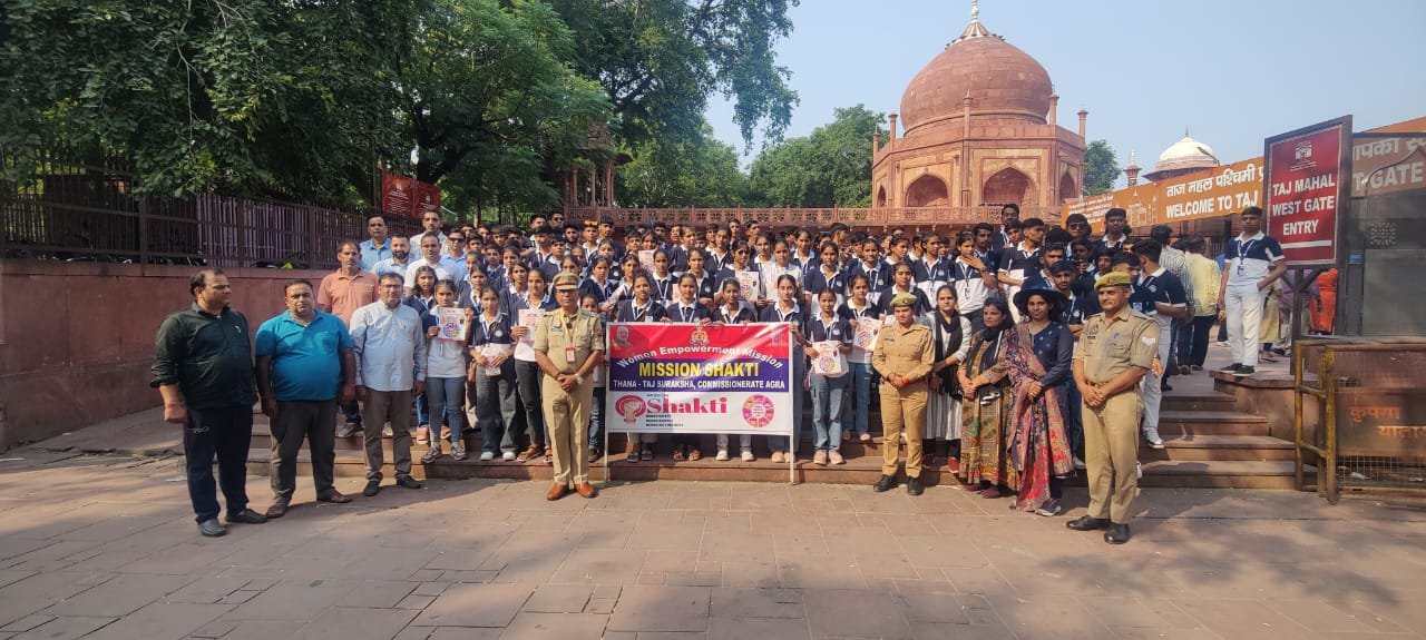 बीएन स्कूल शाहपुरा का शैक्षणिक भ्रमण टूर पहुंचा उत्तर प्रदेश, यूपी पुलिस ने किया स्वागत