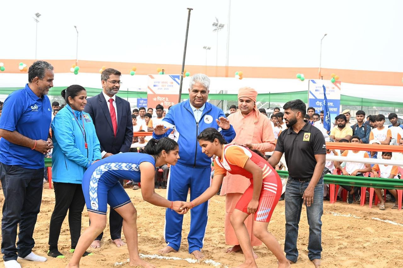 केंद्रीय मंत्री भूपेंद्र यादव ने किया अलवर सांसद खेल उत्सव के द्वितीय चरण का शुभारंभ — युवाओं को खेलों से जोड़ने की अनूठी पहल