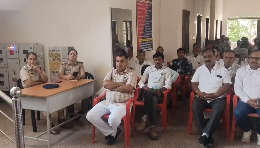 रायसिंहनगर में नए आपराधिक कानूनों पर जागरूकता कार्यक्रम, डीएसपी अनु बिश्नोई की अध्यक्षता में आयोजन