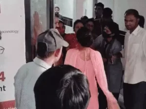 जयपुर में नीरजा मोदी स्कूल की चौथी मंजिल से छात्रा ने कूदकर जान दी, अभिभावक संघ ने मांगी स्कूल की मान्यता रद्द 4 271761992494 1762021914