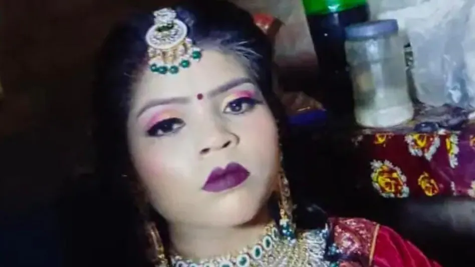 कौशांबी में शादी के 7 दिन बाद नवविवाहिता रिंकी का क्षत-विक्षत शव रेलवे ट्रैक पर मिला, इलाके में हड़कंप