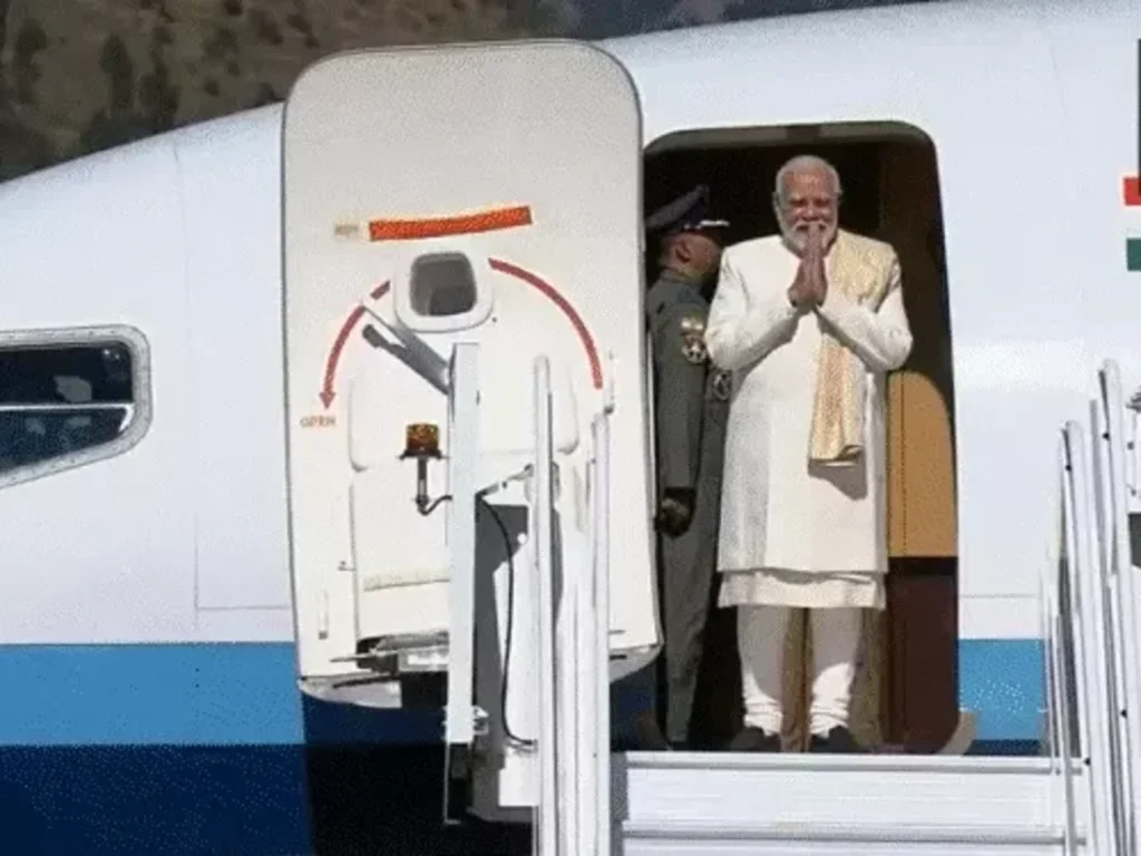 comp 1 87 1762839489 ezgif.com resize