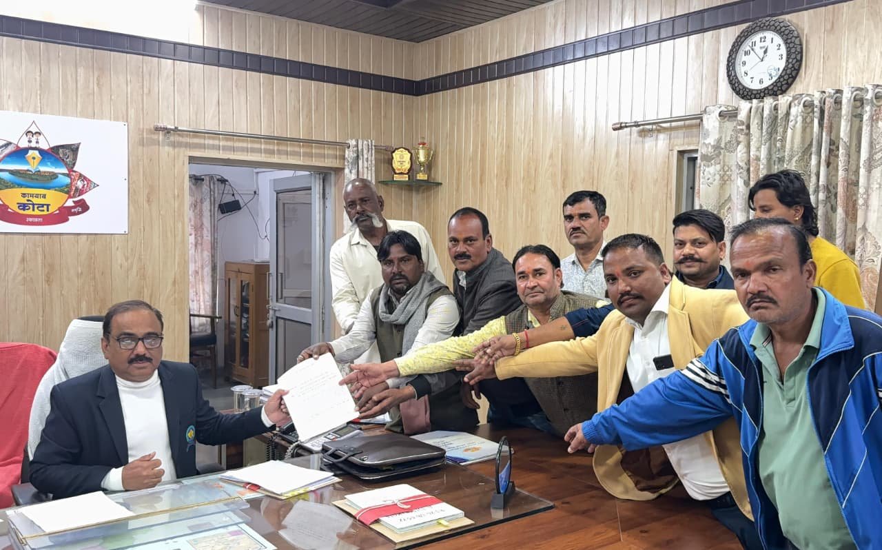 Phule Jayanti: सावित्री बाई फुले जयंती पर अवकाश व महिला शिक्षिका दिवस घोषित करने की मांग