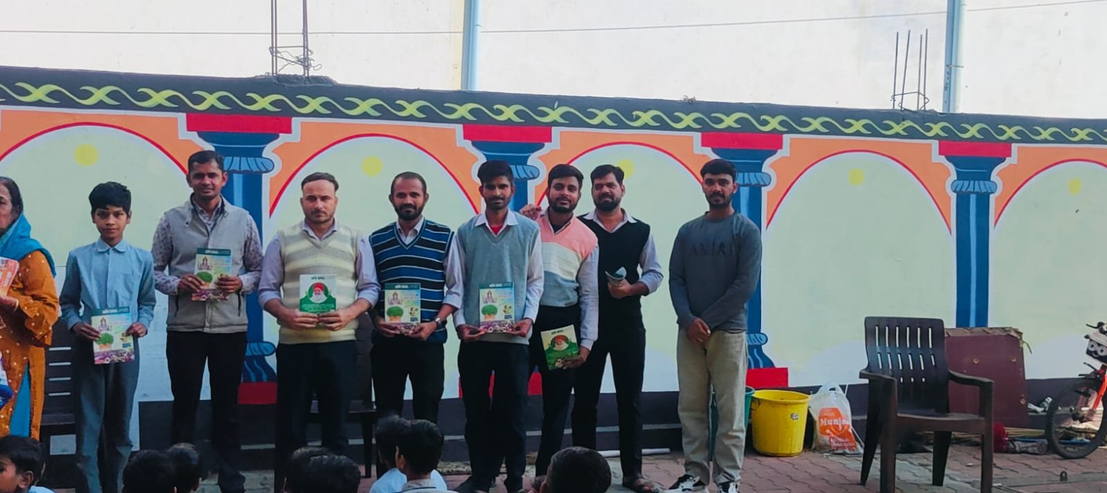 तुलसी पूजन कार्यक्रम बकानी: श्री लाल बहादुर शास्त्री विद्यालय में भारतीय संस्कृति और पर्यावरण संरक्षण का प्रेरक आयोजन