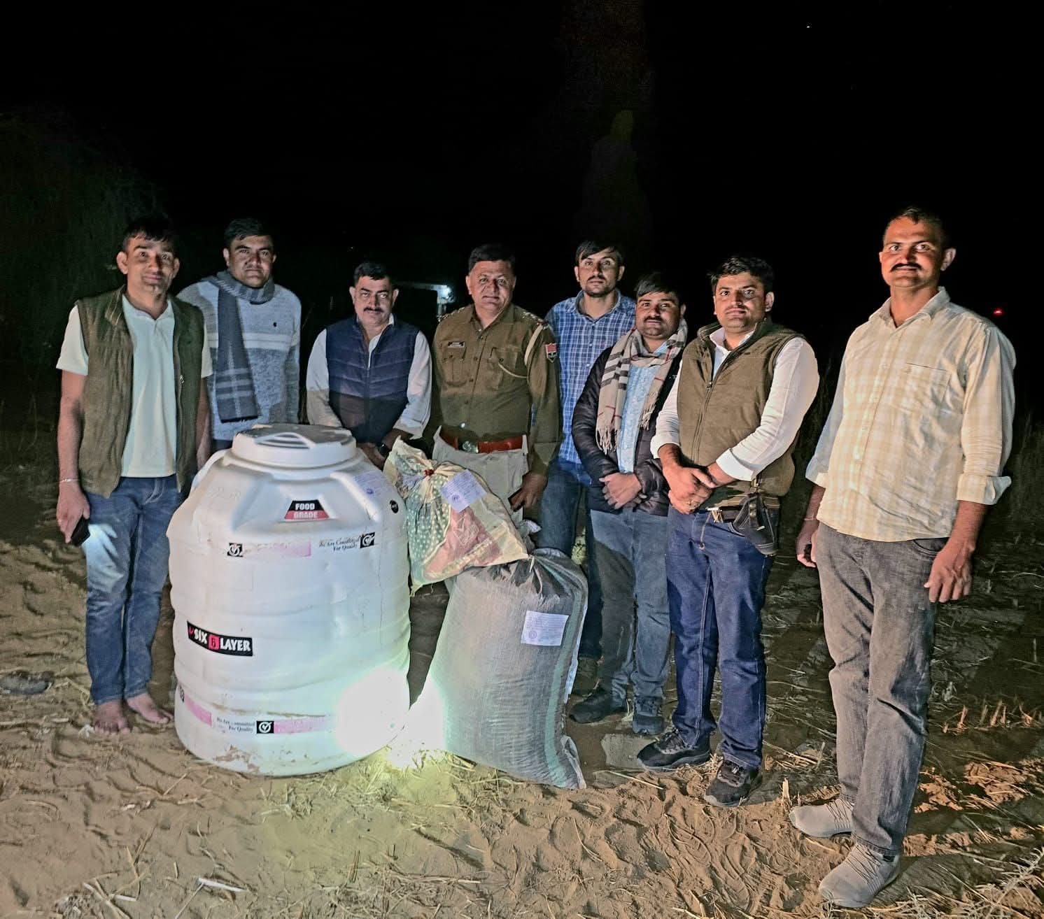 Doda Post Seizure Shiv Barmer: डीएसटी व शिव पुलिस की संयुक्त कार्रवाई, पानी की टंकी से 36 किलो डोडा पोस्त बरामद, आरोपी फरार