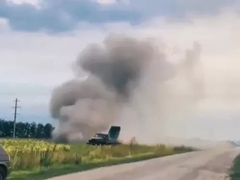 थाईलैंड कंबोडिया एयरस्ट्राइक