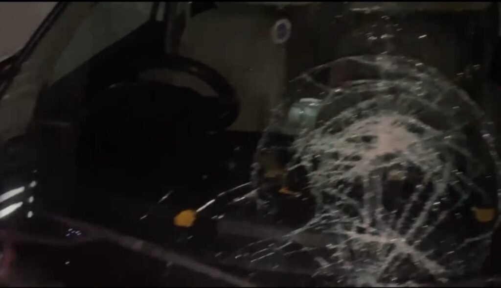 कोटा गुमानपुरा कार शीशा तोड़ घटना