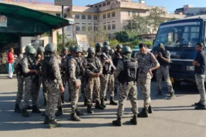 t0enbb8k 4 2 625x300 24 December 25