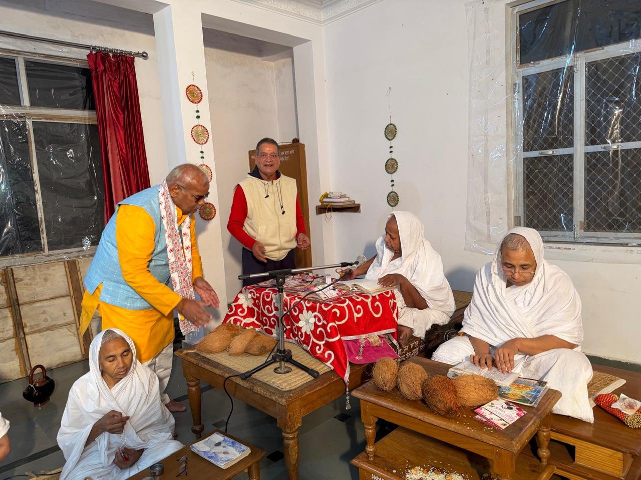 Madan Dilawar Kota Visit: तलवंडी जैन मंदिर में साध्वी विशुद्धमती माता जी से लिया आशीर्वाद