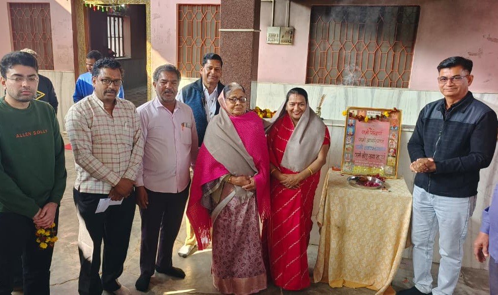 नेत्र जांच शिविर मकराना: बालाजी मंदिर में निःशुल्क शिविर, 150 मरीजों की जांच, 34 मोतियाबिंद ऑपरेशन हेतु चयनित