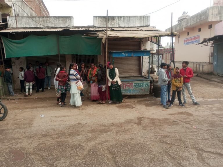 Bus Stand Waiting Room