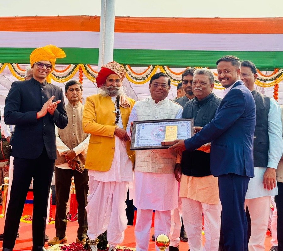 खनिज चोरी कार्रवाई: बनासकांठा में 10 माह में 142 करोड़ की रिकॉर्ड सरकारी आय, अवैध खनन पर सख्त प्रहार