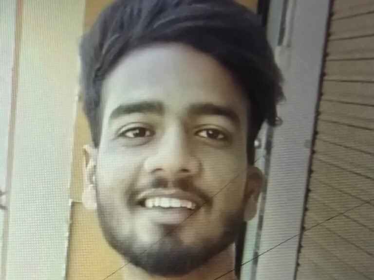 आत्महत्या