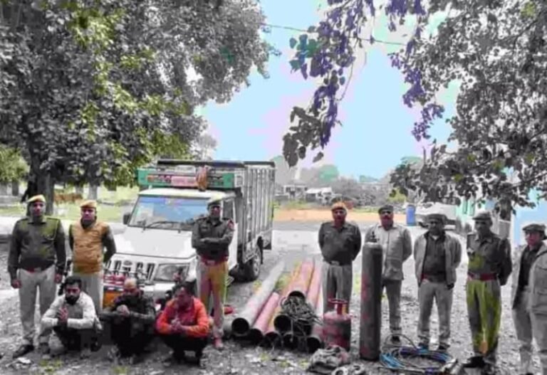 Gagarin Jal Pariyojana Pipe Chori