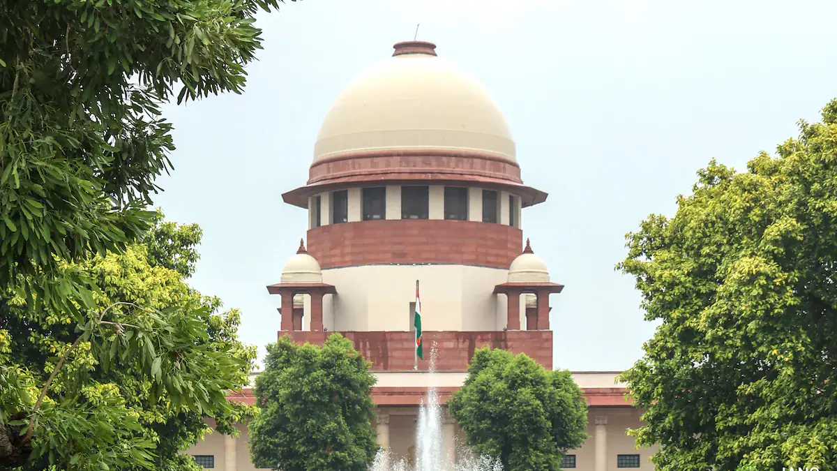 Panchayat Elections SC Order: सुप्रीम कोर्ट का आदेश, 15 अप्रैल 2026 से पहले पंचायत-निकाय चुनाव कराना अनिवार्य Supreme Court Order